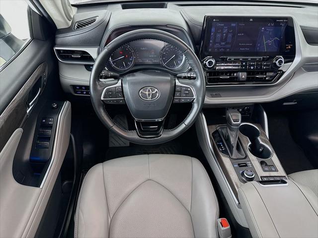 2020 Toyota Highlander Platinum