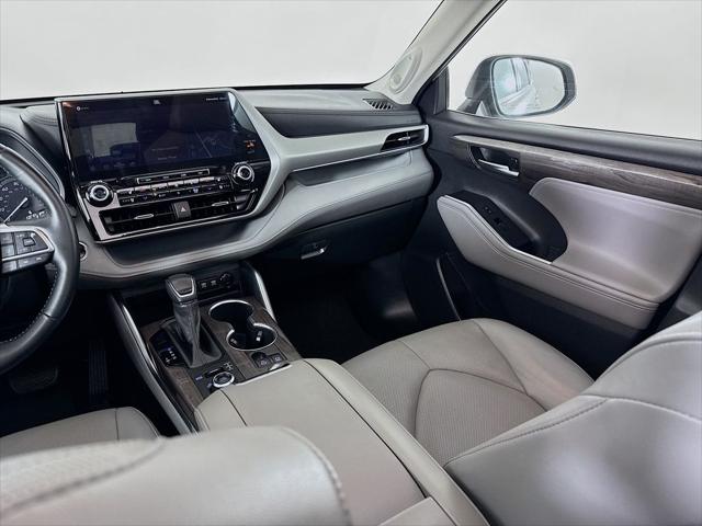 2020 Toyota Highlander Platinum