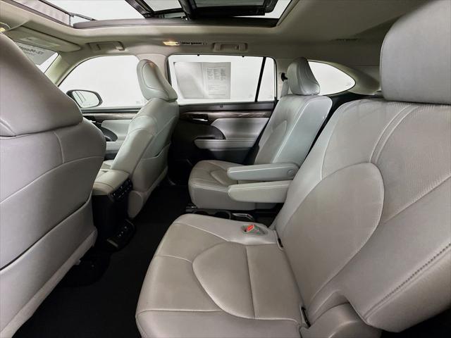 2020 Toyota Highlander Platinum