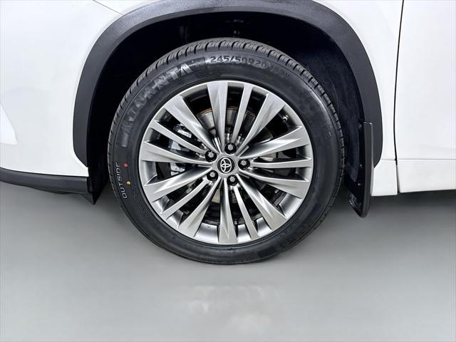 2020 Toyota Highlander Platinum