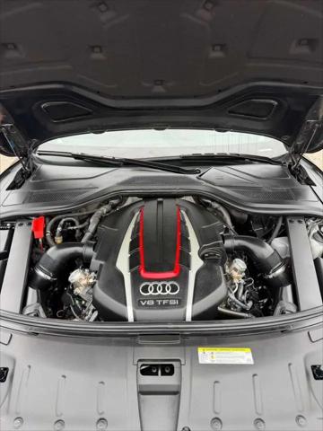 2017 Audi S8 4.0T Plus