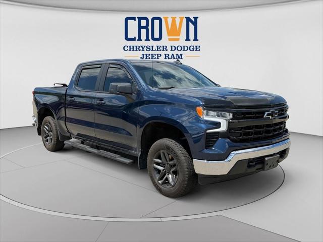 2022 Chevrolet Silverado 1500 4WD Crew Cab Standard Bed LT