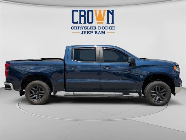 2022 Chevrolet Silverado 1500 4WD Crew Cab Standard Bed LT