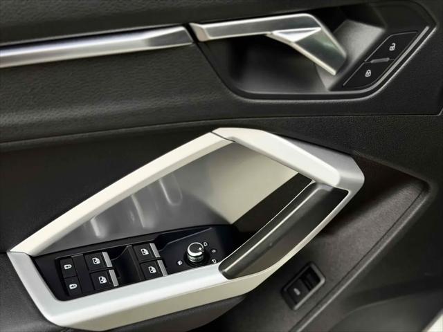 2020 Audi Q3 Premium 45 TFSI quattro Tiptronic