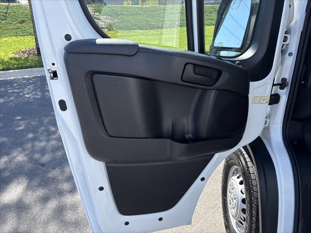 2025 Ram ProMaster Cargo Van Tradesman High Roof 136" WB w/Pass Seat