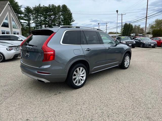 2017 Volvo XC90 T6 Momentum