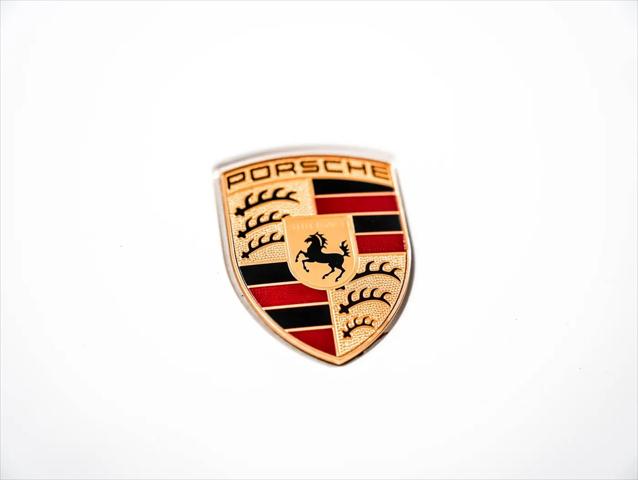 2023 Porsche Taycan Taycan