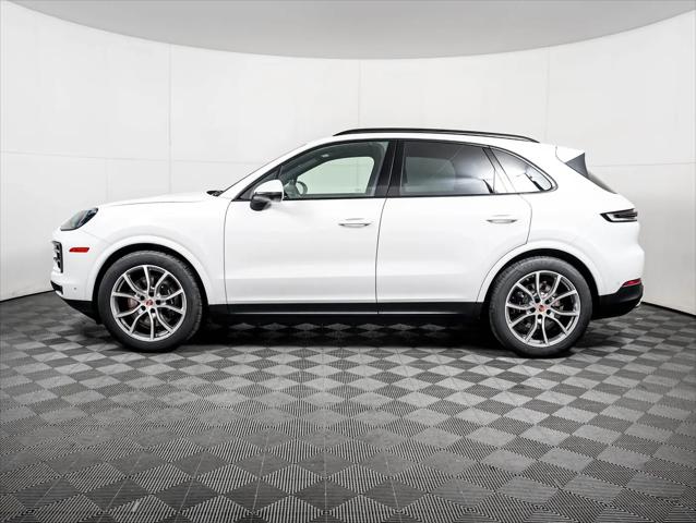 2025 Porsche Cayenne Cayenne