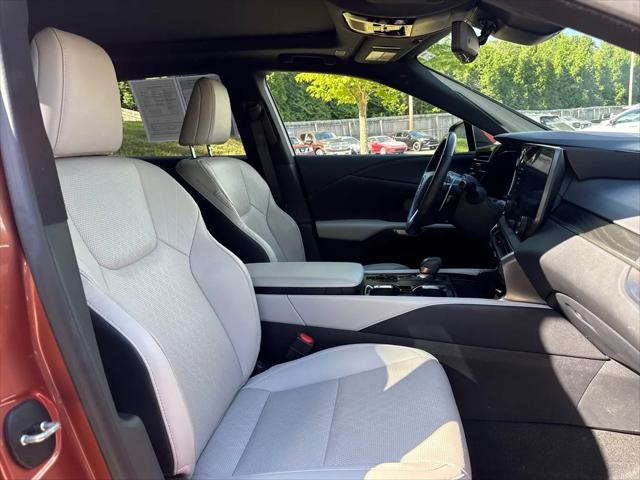 2023 Lexus RX 350 F SPORT Handling