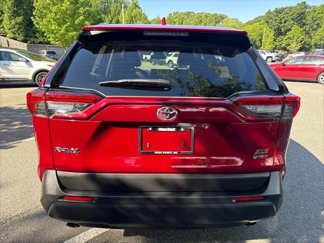 2025 Toyota RAV4 Hybrid XLE Premium