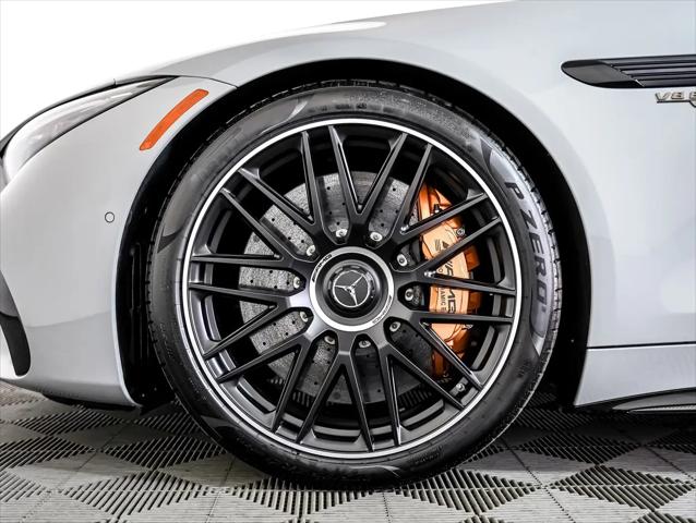 2025 Mercedes-Benz SL AMG SL 63 S E Performance