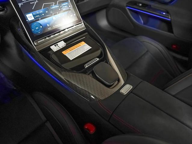 2025 Mercedes-Benz SL AMG SL 63 S E Performance