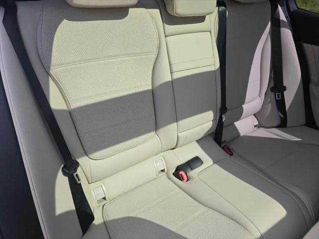 2025 Mercedes-Benz C-CLASS C 300 C 300