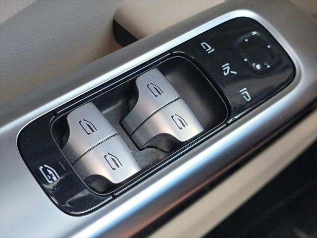 2025 Mercedes-Benz C-CLASS C 300 C 300