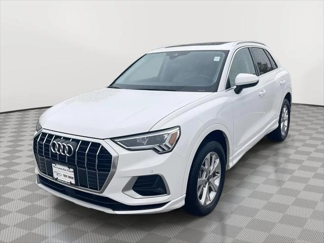 2023 Audi Q3 Premium 40 TFSI quattro Tiptronic