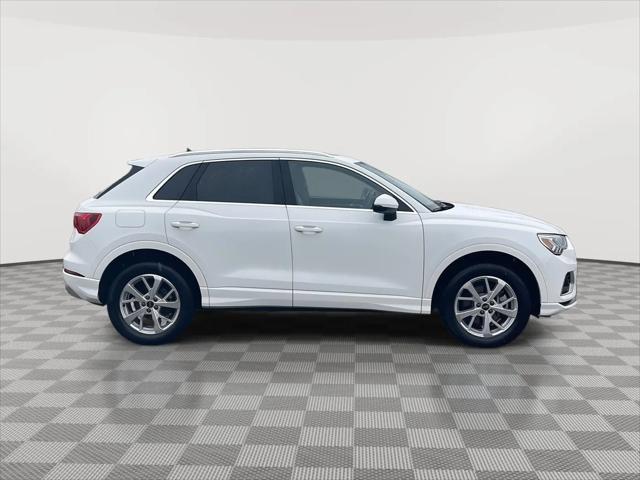 2023 Audi Q3 Premium 40 TFSI quattro Tiptronic