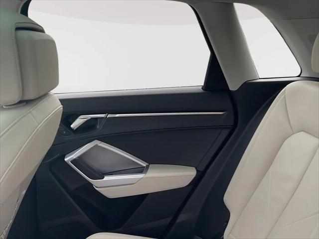 2023 Audi Q3 Premium 40 TFSI quattro Tiptronic