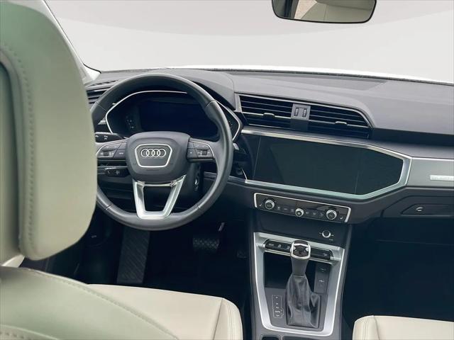 2023 Audi Q3 Premium 40 TFSI quattro Tiptronic