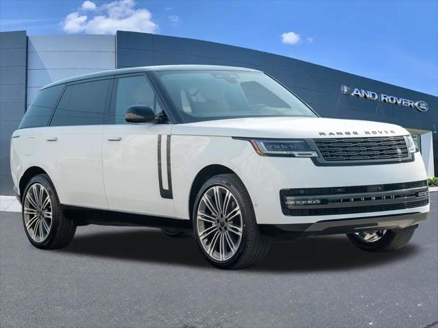 2026 Land Rover Range Rover P400 SE 7 Seat