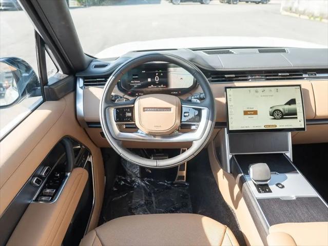 2026 Land Rover Range Rover P400 SE 7 Seat
