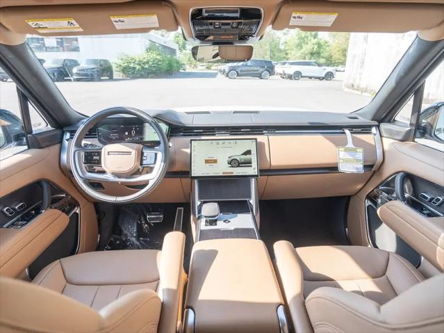 2026 Land Rover Range Rover P400 SE 7 Seat