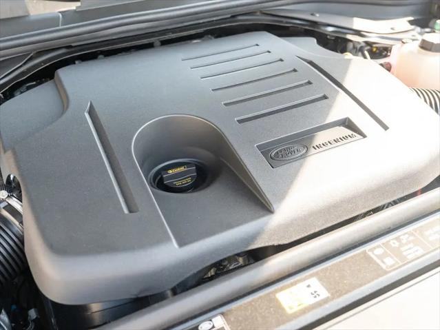 2026 Land Rover Range Rover P400 SE 7 Seat