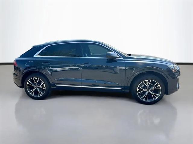 2025 Audi Q8 Premium 55 TFSI quattro
