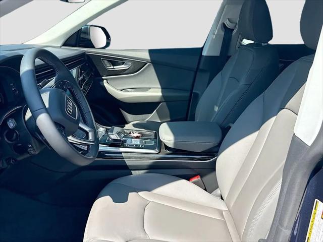 2025 Audi Q8 Premium 55 TFSI quattro