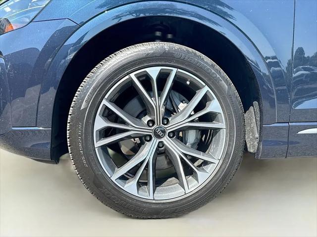2025 Audi Q8 Premium 55 TFSI quattro