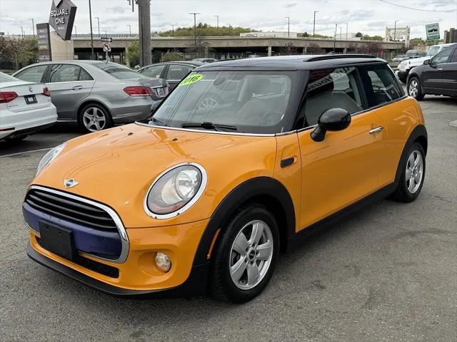 2016 MINI Hardtop Cooper