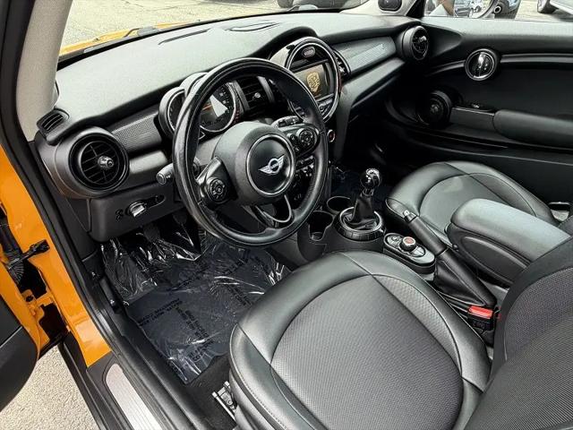 2016 MINI Hardtop Cooper