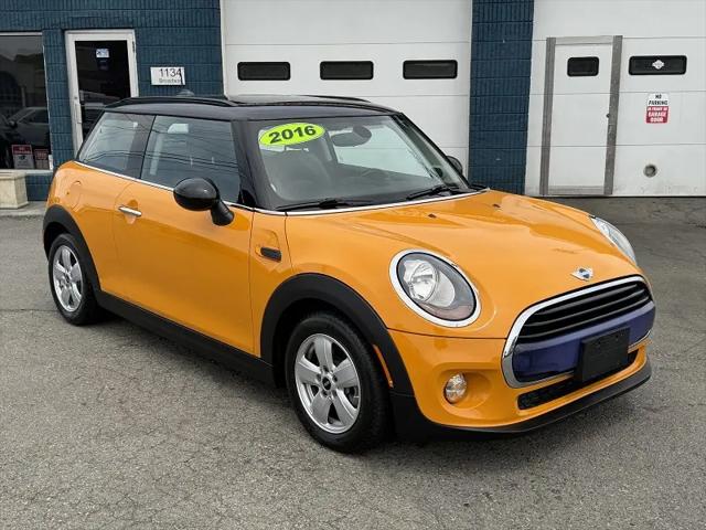 2016 MINI Hardtop Cooper