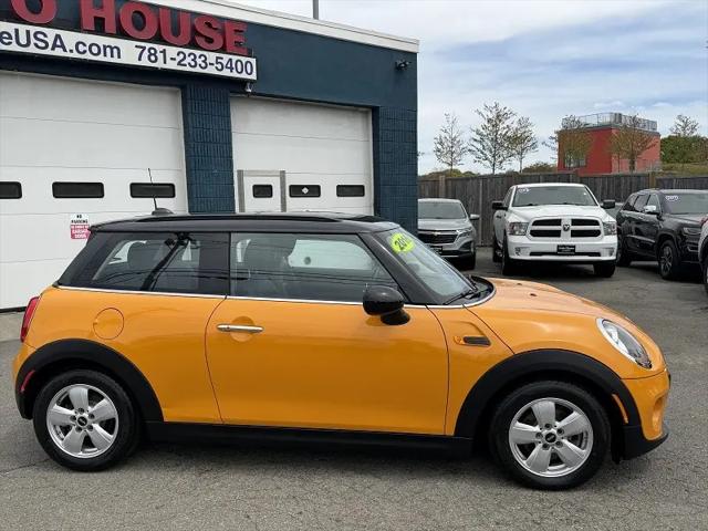 2016 MINI Hardtop Cooper