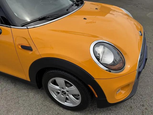 2016 MINI Hardtop Cooper