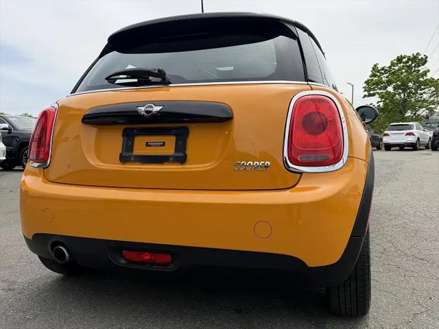 2016 MINI Hardtop Cooper
