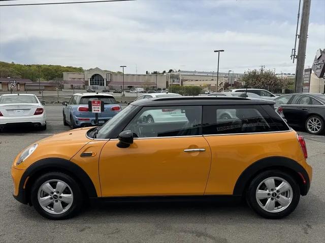 2016 MINI Hardtop Cooper