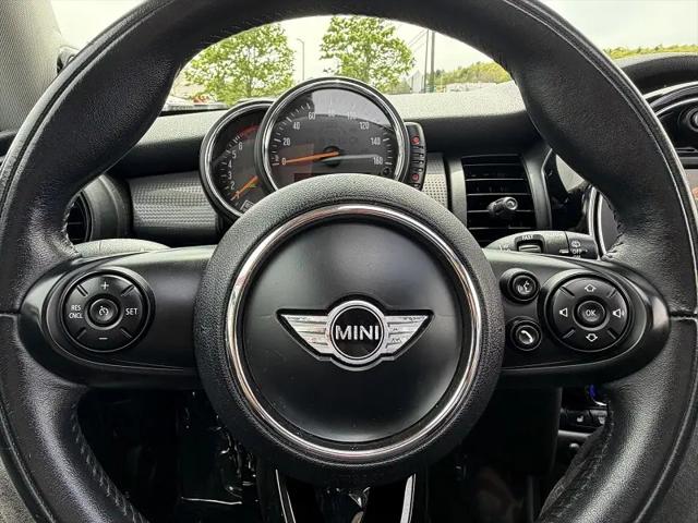 2016 MINI Hardtop Cooper