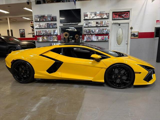 2024 Lamborghini Revuelto Revuelto