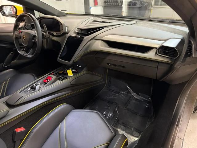 2024 Lamborghini Revuelto Revuelto