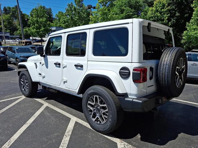 2026 Jeep Wrangler 4-Door Sahara 4x4