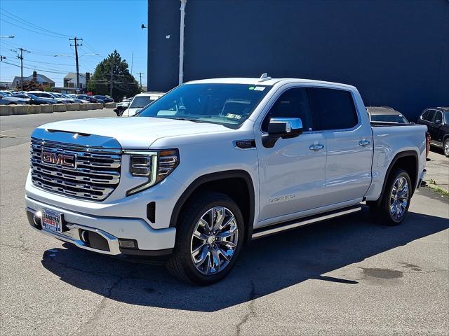 2023 GMC Sierra 1500 4WD Crew Cab Short Box Denali