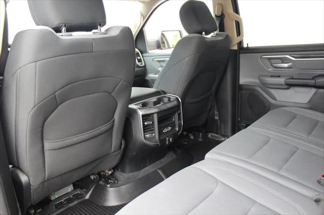 2019 Ram 1500 Big Horn/Lone Star Crew Cab 4x4 5'7" Box