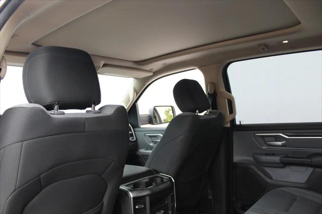 2019 Ram 1500 Big Horn/Lone Star Crew Cab 4x4 5'7" Box