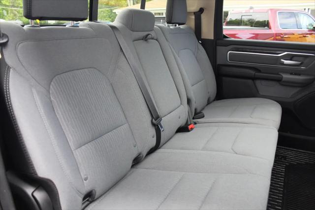 2019 Ram 1500 Big Horn/Lone Star Crew Cab 4x4 5'7" Box