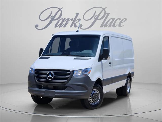 2026 Mercedes-Benz Sprinter 4500 Standard Roof 4-Cyl Diesel HO for sale in Fort Worth, TX