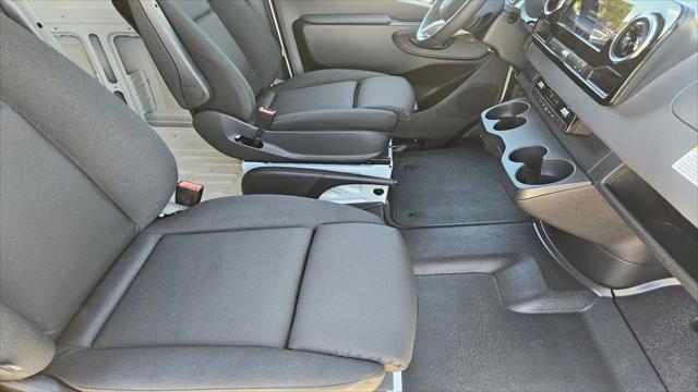 2026 Mercedes-Benz Sprinter 4500 Standard Roof 4-Cyl Diesel HO