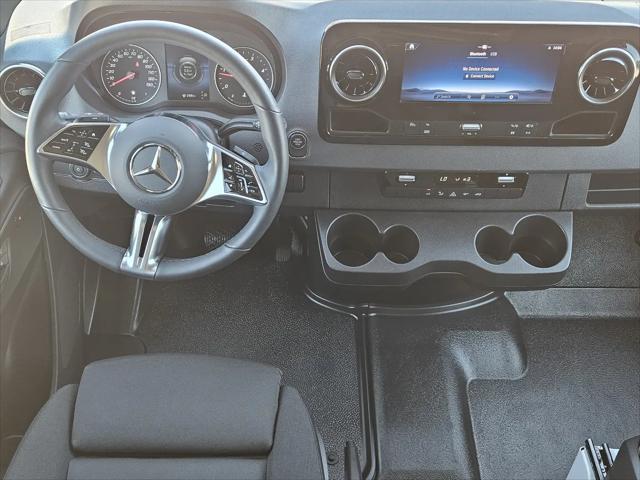 2026 Mercedes-Benz Sprinter 4500 Standard Roof 4-Cyl Diesel HO