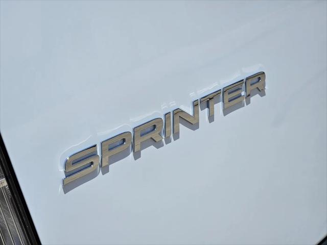 2026 Mercedes-Benz Sprinter 4500 Standard Roof 4-Cyl Diesel HO
