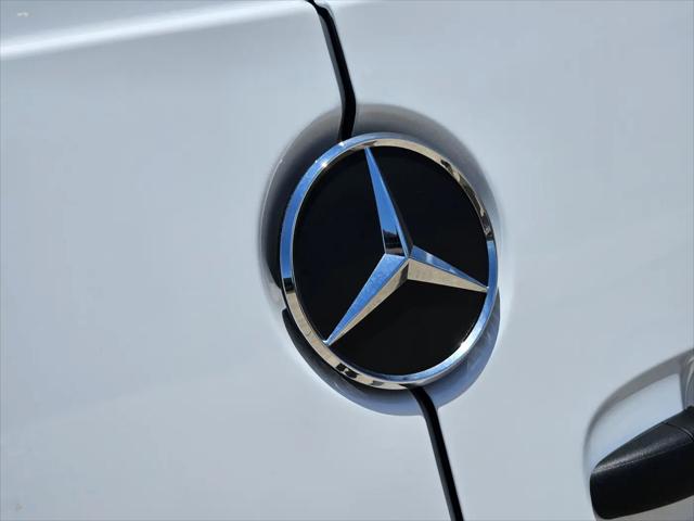 2026 Mercedes-Benz Sprinter 4500 Standard Roof 4-Cyl Diesel HO