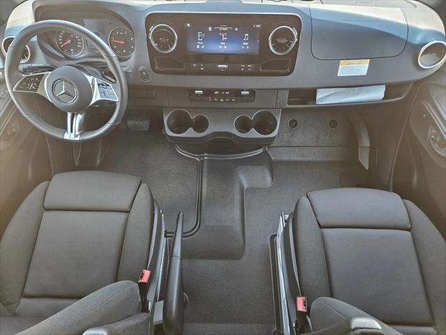2026 Mercedes-Benz Sprinter 4500 Standard Roof 4-Cyl Diesel HO